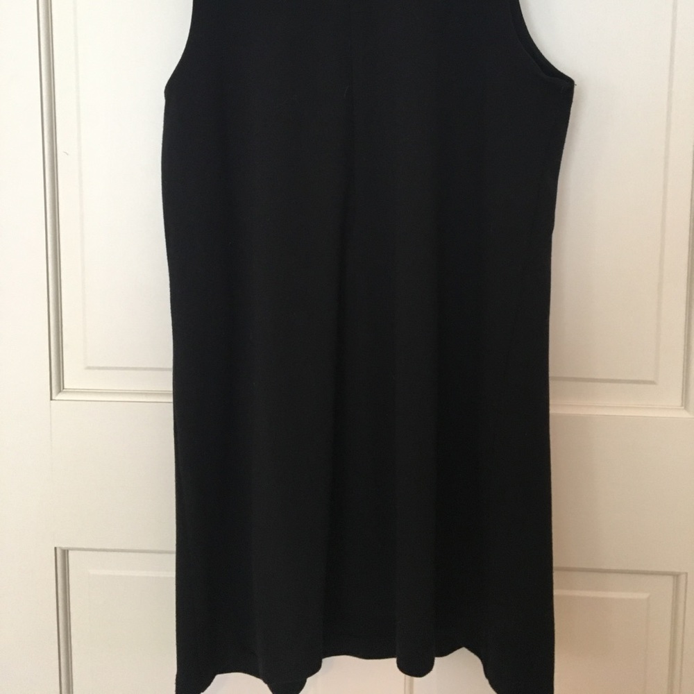 LBD - Picture 3 of 3